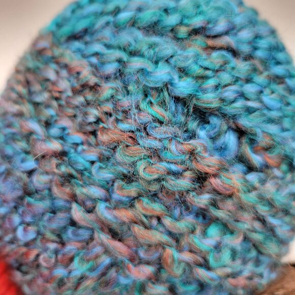 Mixed Yarn Lot Leftover Project Yarn Bulky Multicolor Variegated 1.2 Lbs - Picture 6 of 6